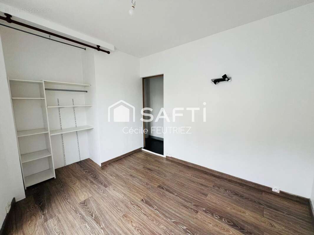 Maison 75 m² à Forges  - photo 4