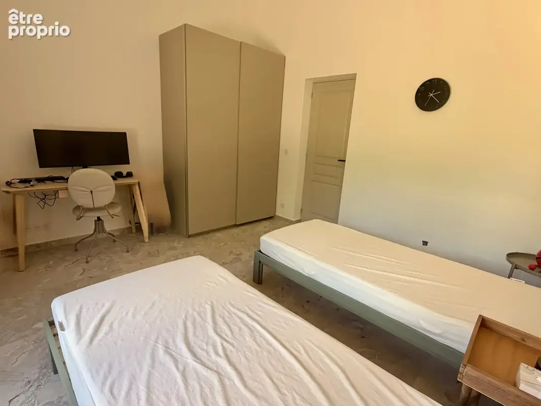 Villa de plain-pied entièrement rénovée avec vue panoramique - photo 25