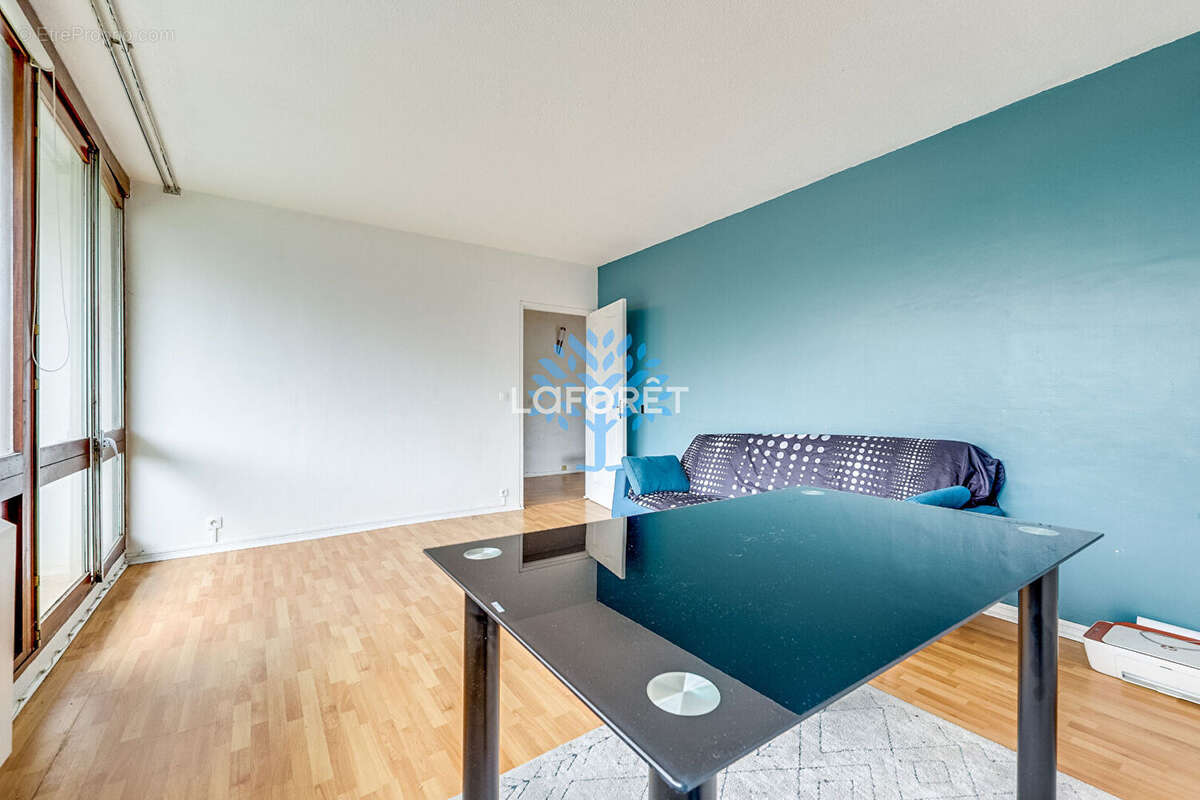 Appartement à FONTENAY-SOUS-BOIS