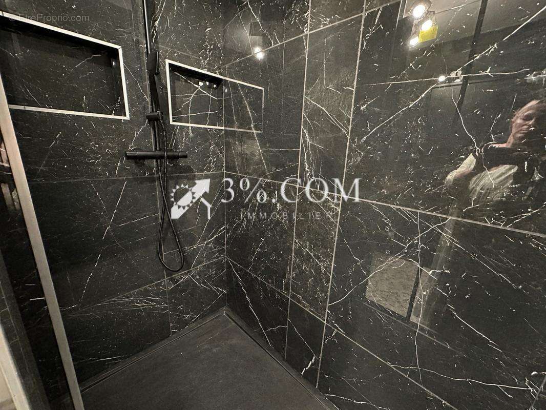 Appartement  48 m2 - une chambre - cave- garage fermé - nanc - photo 6