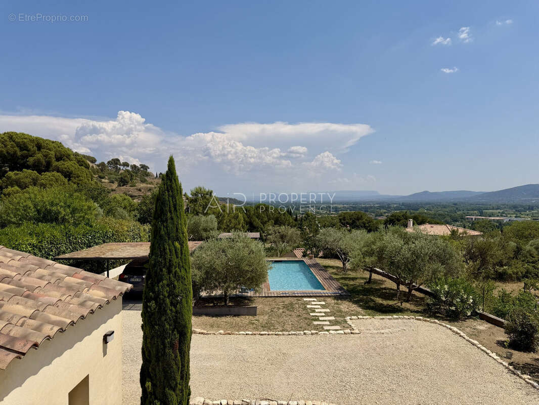 Maison à CADENET