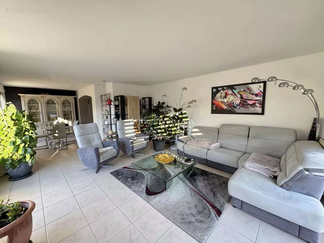 Appartement à DRAGUIGNAN