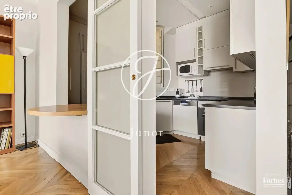 Paris 16e - AUTEUIL - Appartement - 4 pièces - 117,15m² Carrez - 2 chambres - photo 7