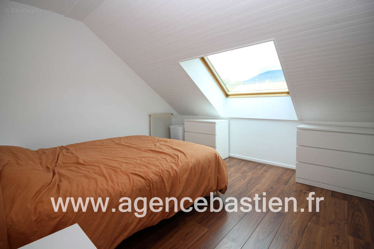Appartement à DIVONNE-LES-BAINS