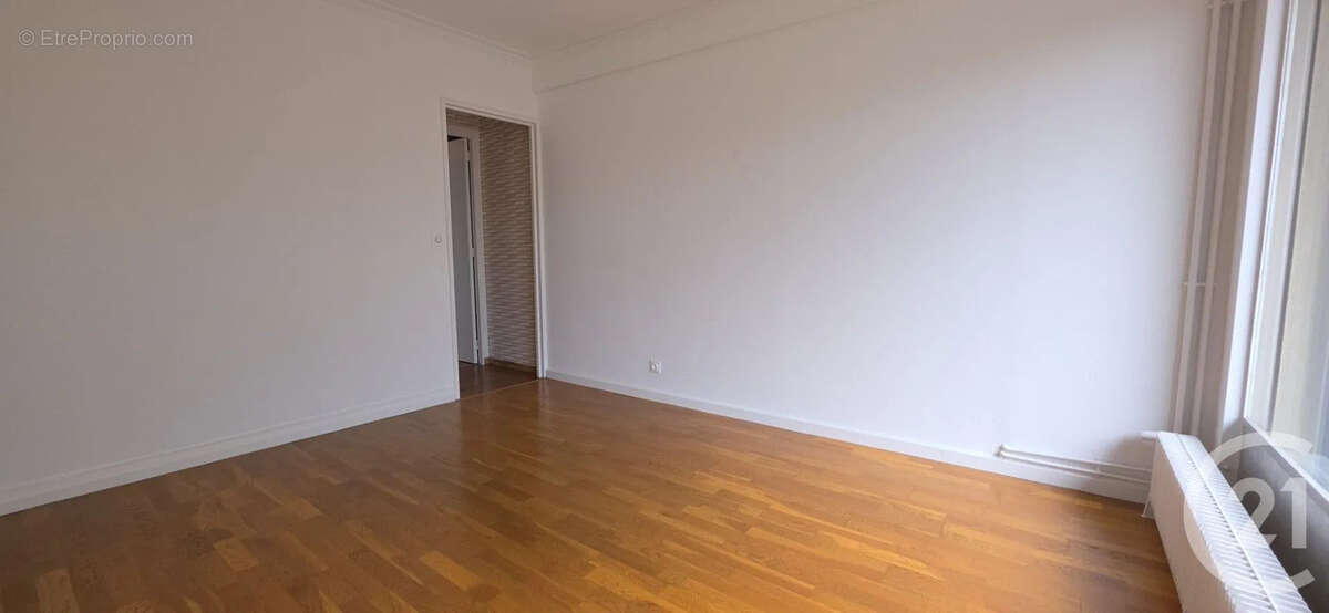 Appartement 82 m² à Chalons-En-Champagne  - photo 15