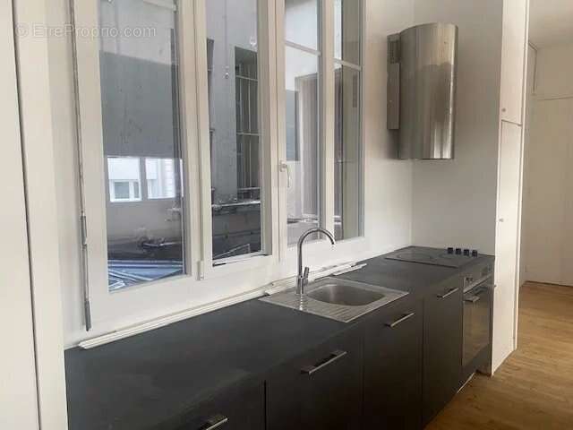 Appartement à PARIS-12E