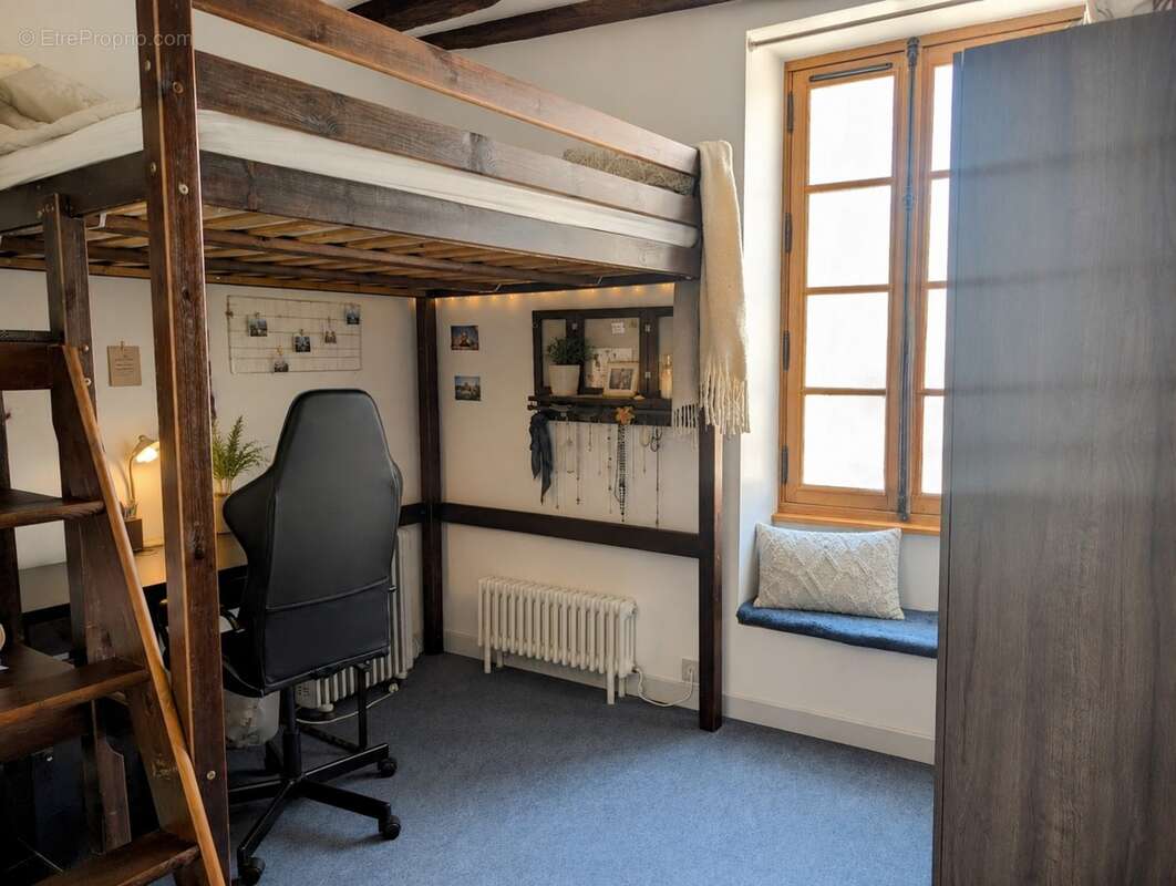 Maison en pierre rénovée avec jardin, en plein cœur de Chaumes-en-Brie - photo 8