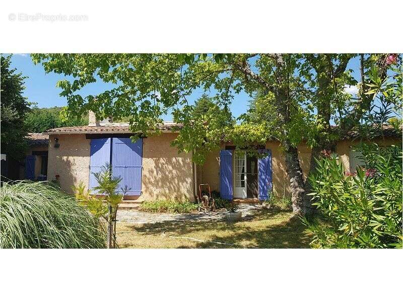 Maison 91 m² à Villecroze  - photo 2