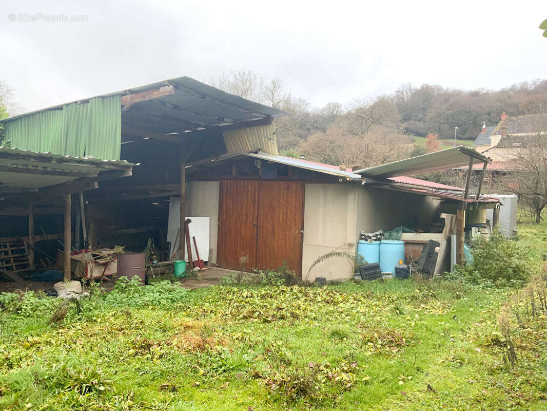 Maison à SAINT-SERNIN-DU-BOIS