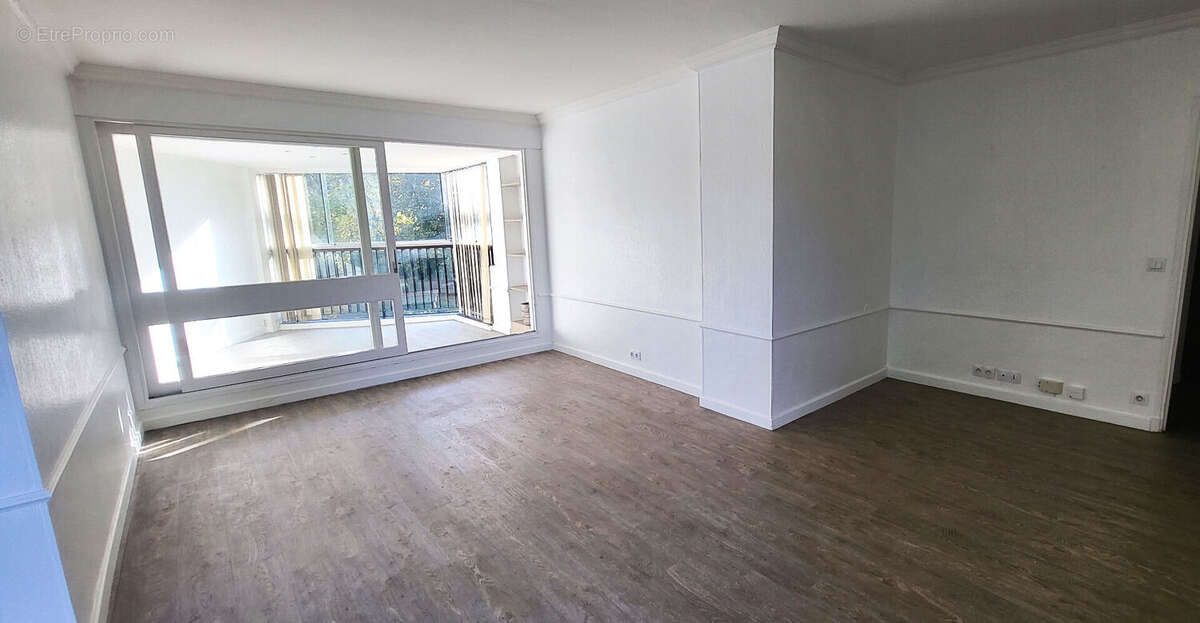 Appartement à LE CHESNAY