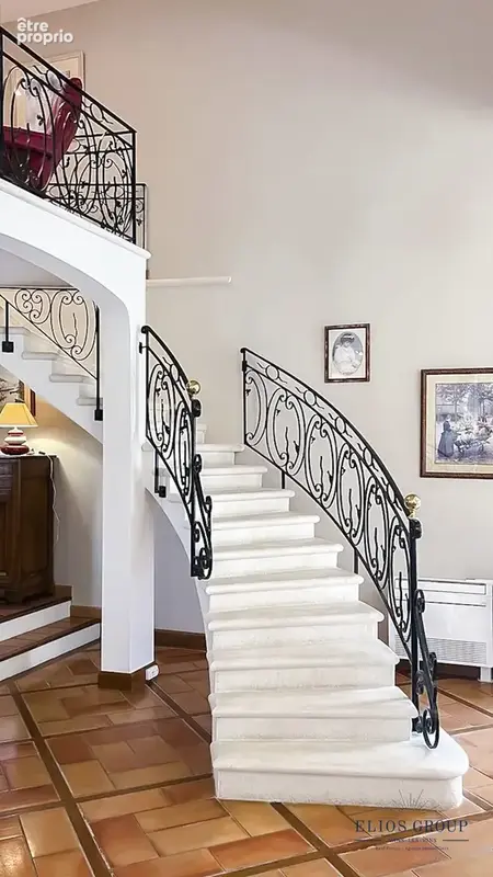 Maison 6 pièces 220 m² à vendre à Nans-Les-Pins (83860) - photo 9