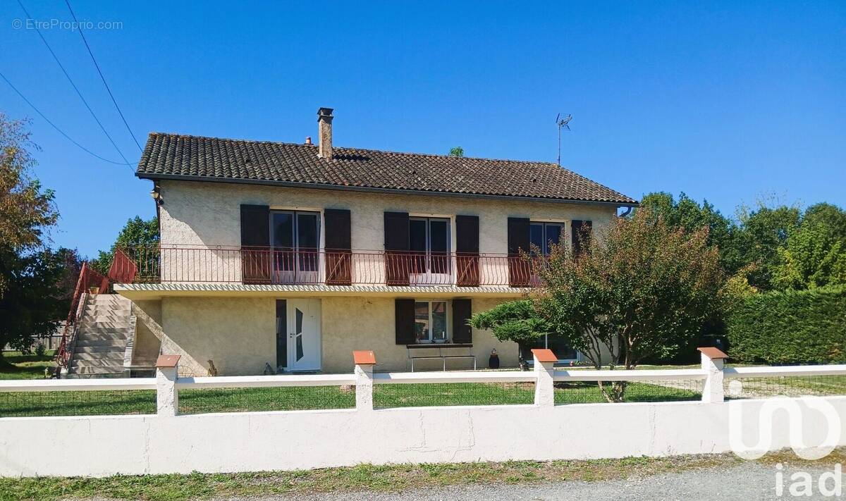 Photo 1 - Maison à COURS-DE-PILE