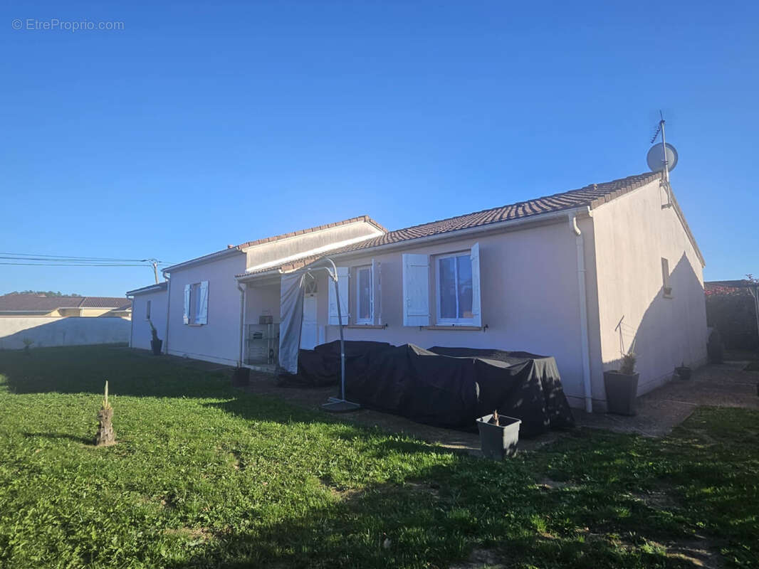 Maison à BORDERES-SUR-L&#039;ECHEZ
