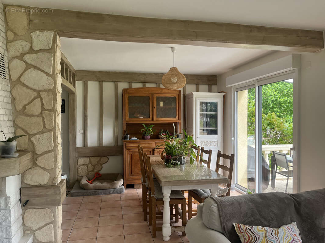 Maison à BAZINVAL