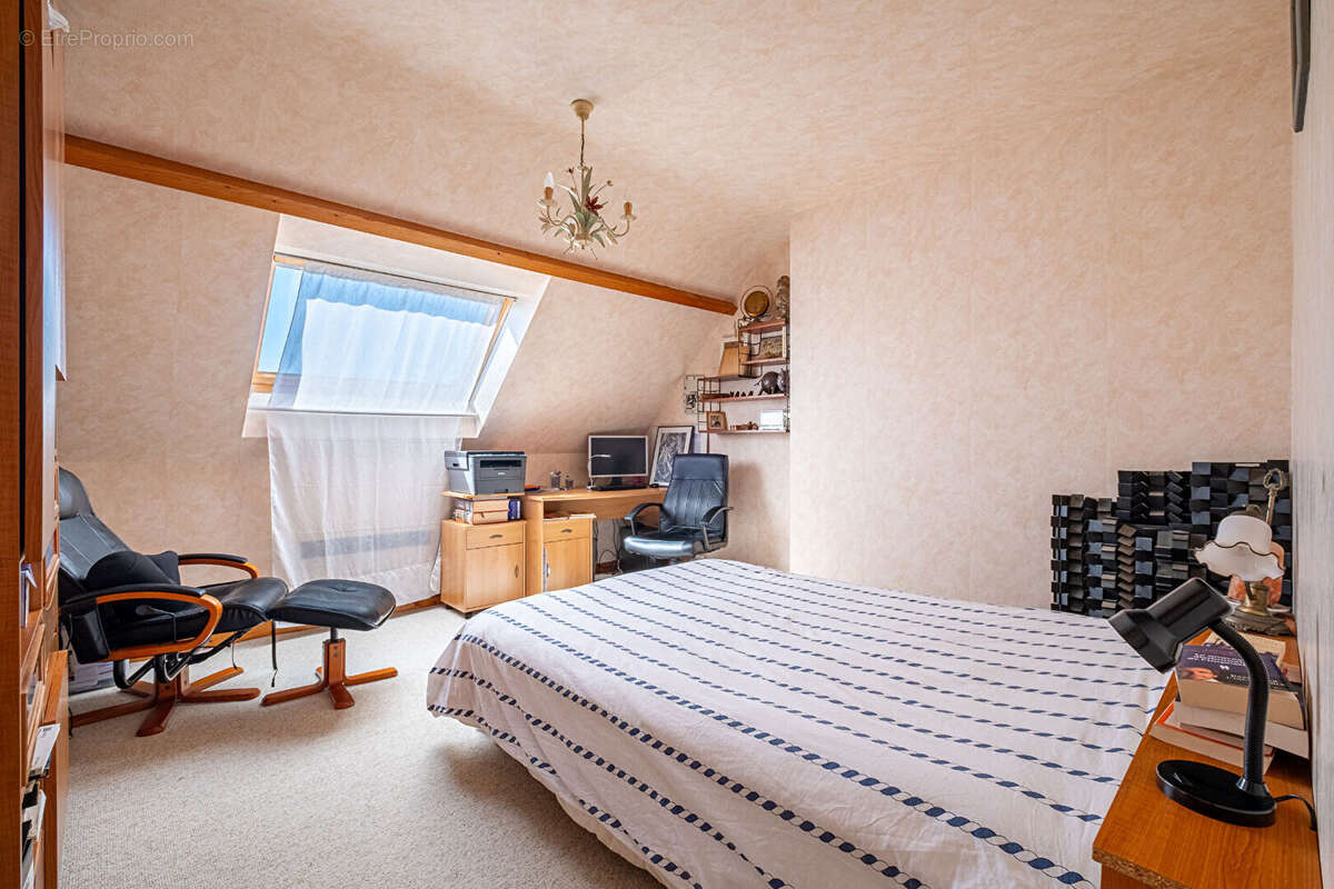 Maison Piriac Sur Mer, vue mer sur l'île Dumet , 5 Chambres* , garage . - photo 10