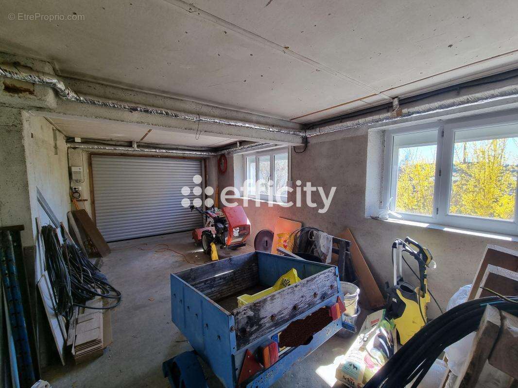 Maison à SAINT-CHELY-D'APCHER