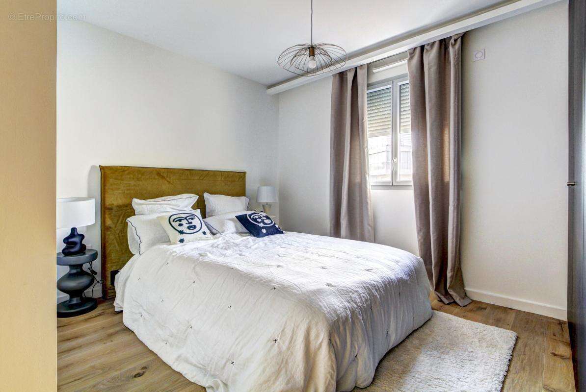 Appartement à LE CANNET