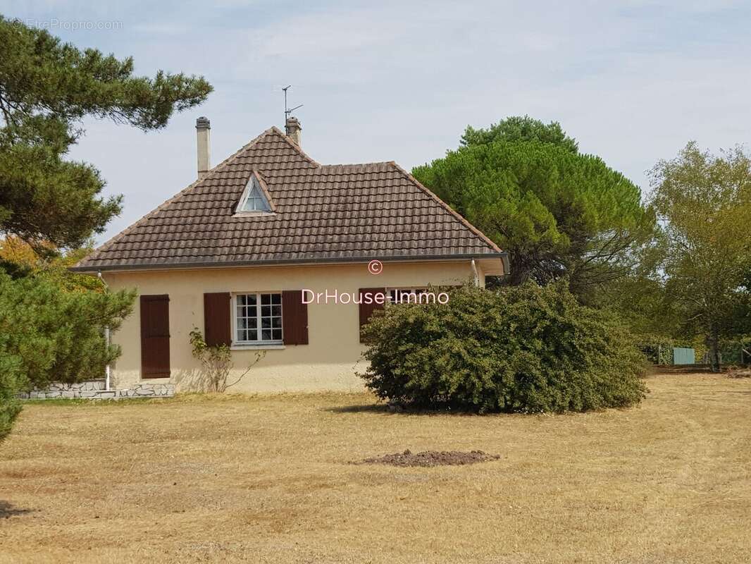 Maison à VERTEILLAC