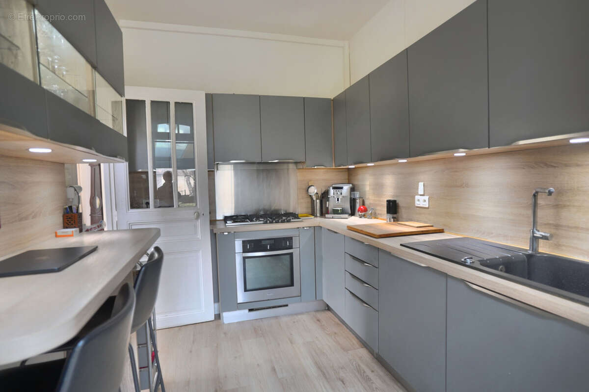 Maison à MONTIGNY-SUR-LOING