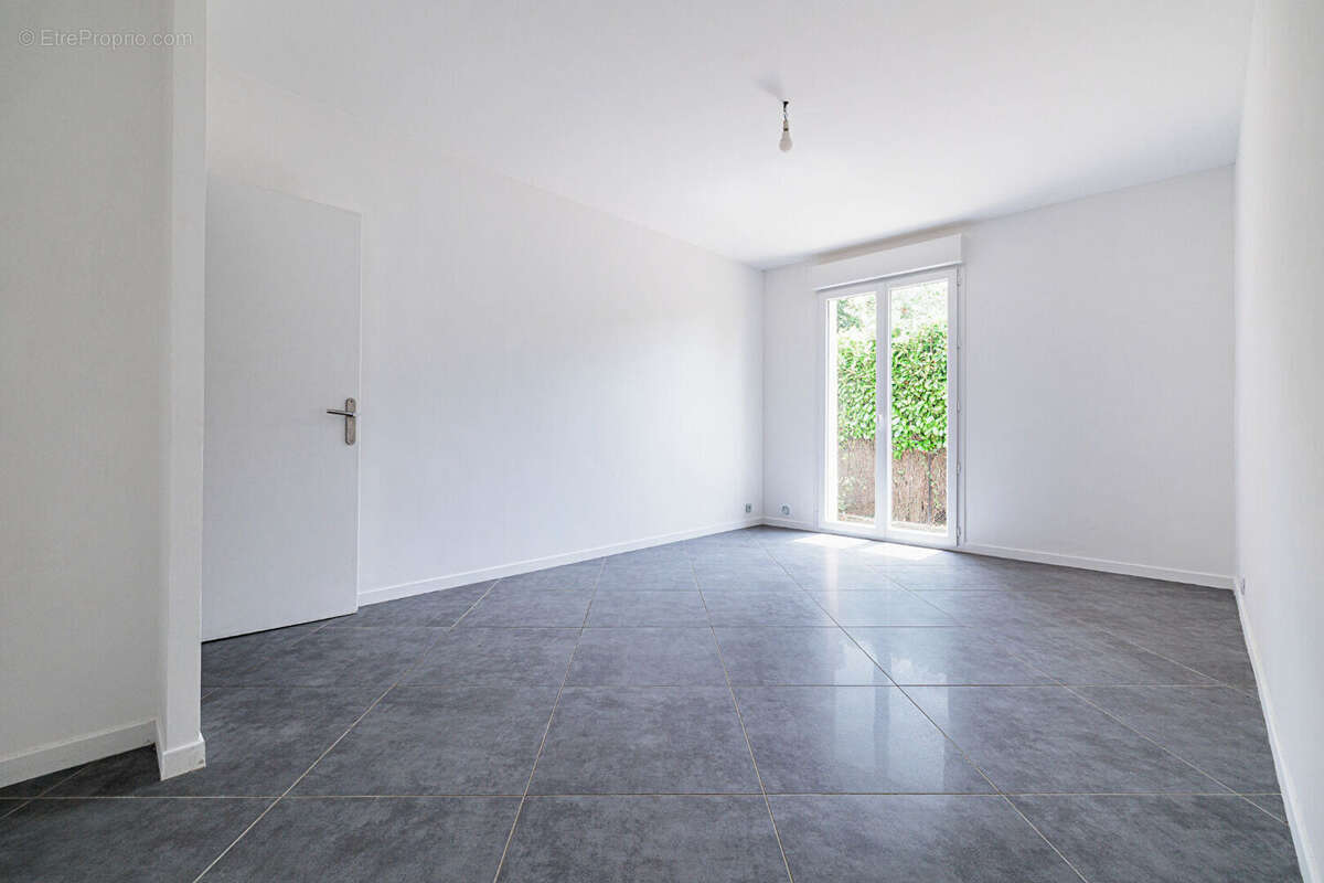 Maison à SAINT-ORENS-DE-GAMEVILLE