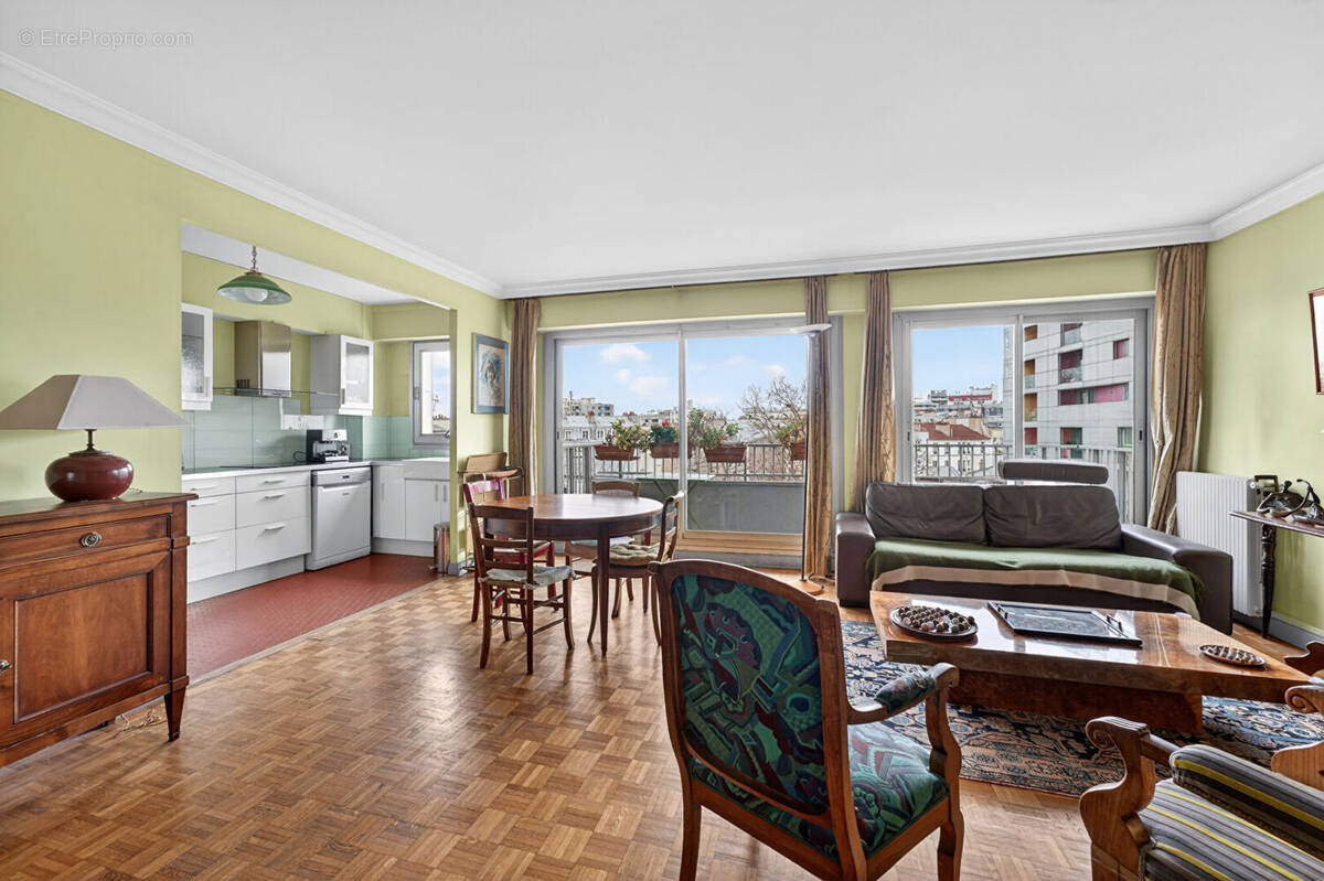 Appartement à PARIS-12E