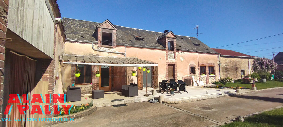 Maison à PRE-SAINT-EVROULT