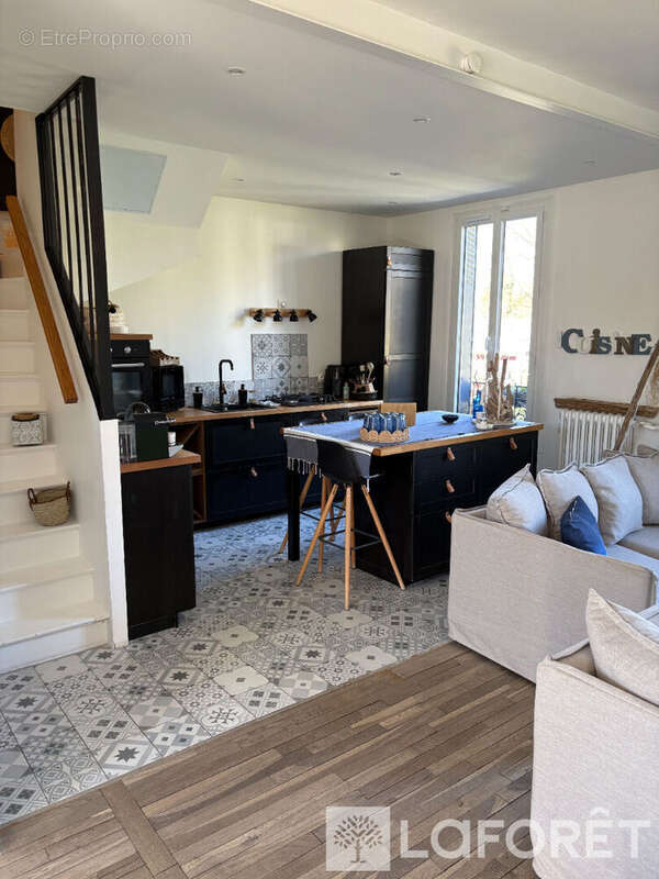 Maison à AULNAY-SOUS-BOIS