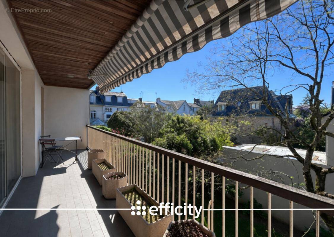 Appartement à NANTES