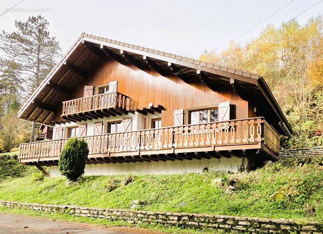 Maison à GOUMOIS