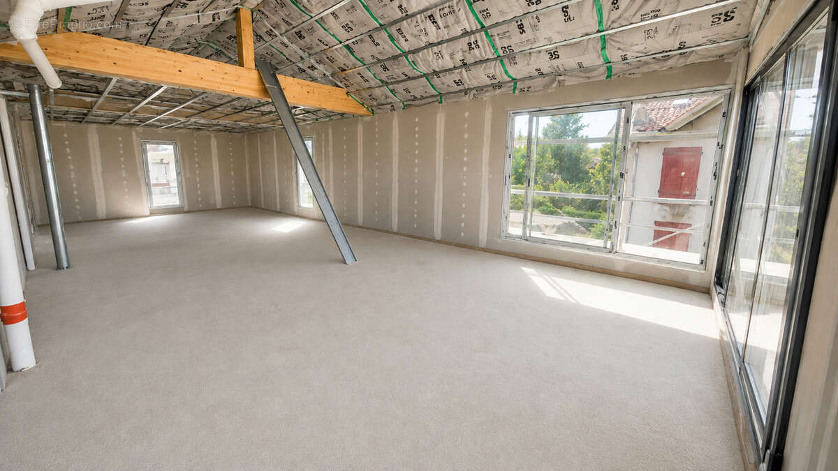Appartement ATTIQUE Type 4 de 133,46m²  avec Terrasse et Balcon. - photo 11
