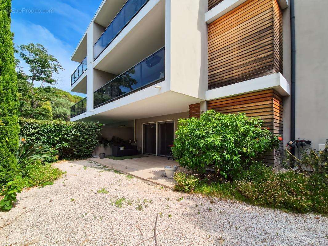 Frejus - la tour de mare, counillier - 3p 68m² - terrasse et jardin - photo 9