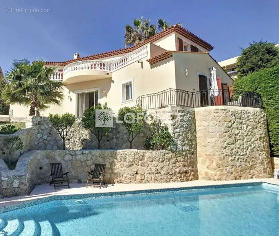 Maison à VILLENEUVE-LOUBET