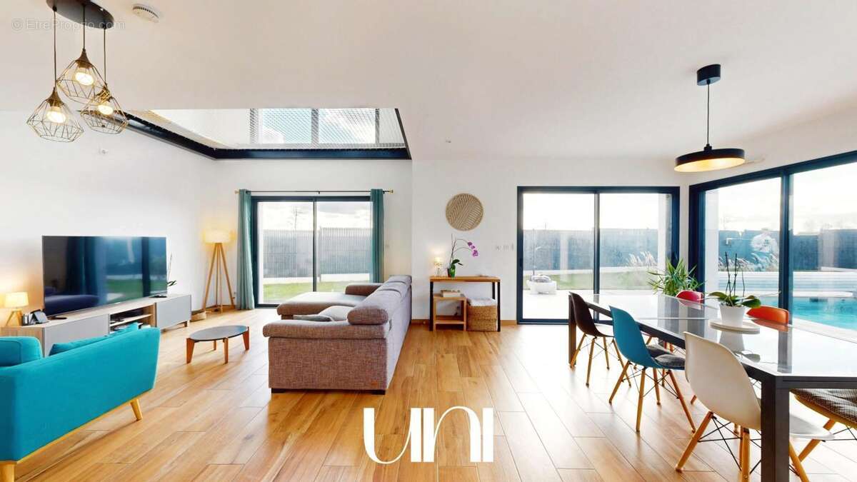 Maison à COURSEULLES-SUR-MER