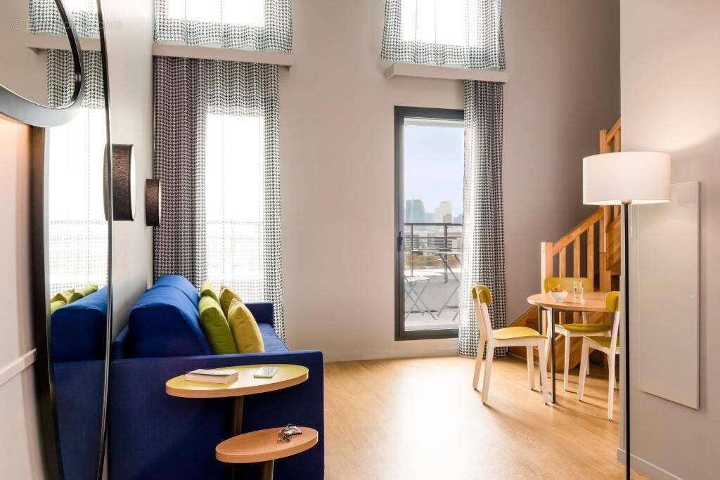 Appartement à COLOMBES