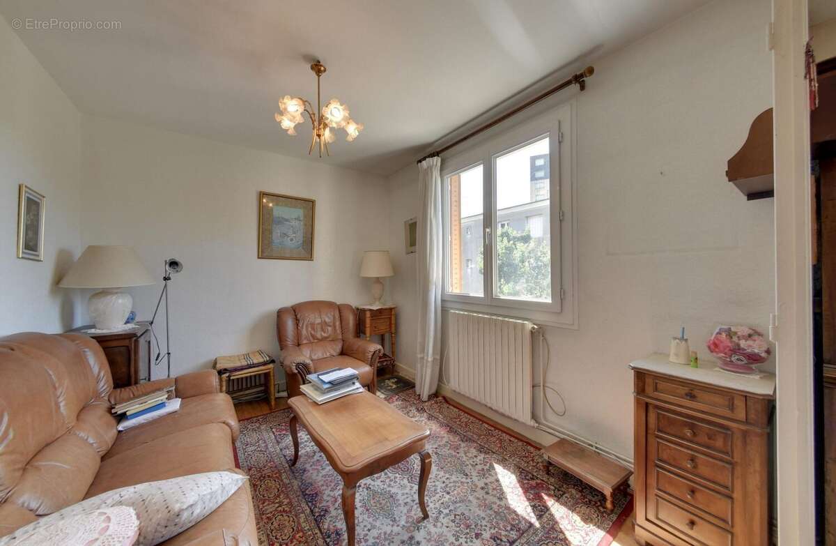 Appartement 59 m² à Saint-Martin-Le-Vinoux  - photo 3