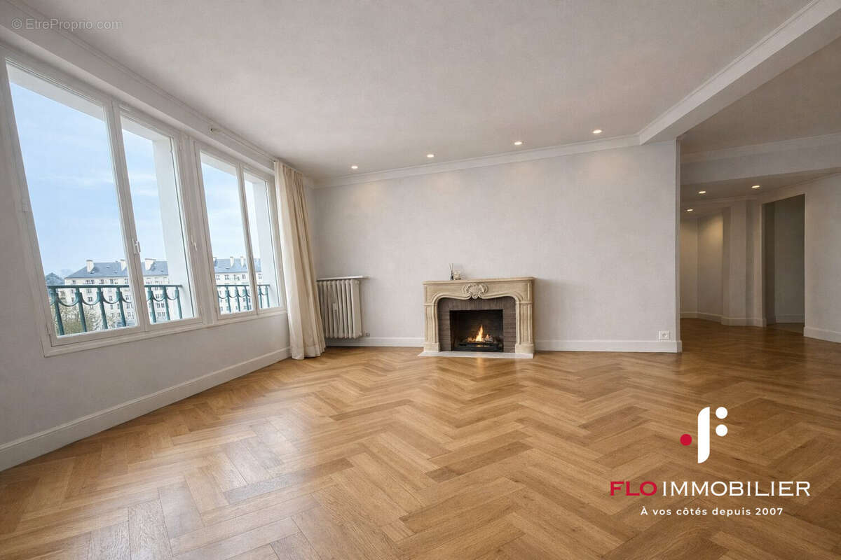 Image générée par l'AI projection rénovation - Appartement à CAEN