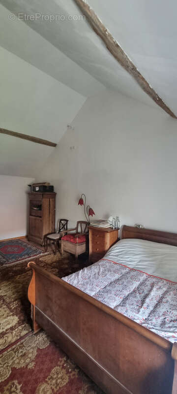 Maison à MELZ-SUR-SEINE