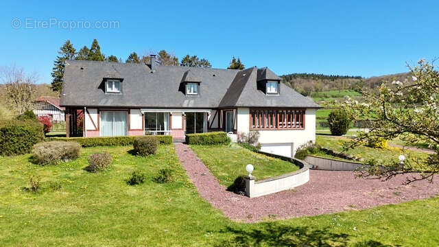 Maison à NEUFCHATEL-EN-BRAY