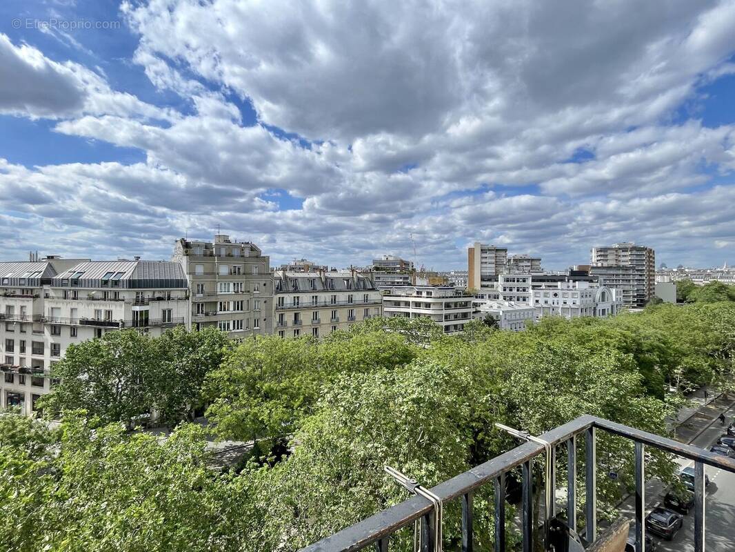 Photo 1 - Appartement à PARIS-11E