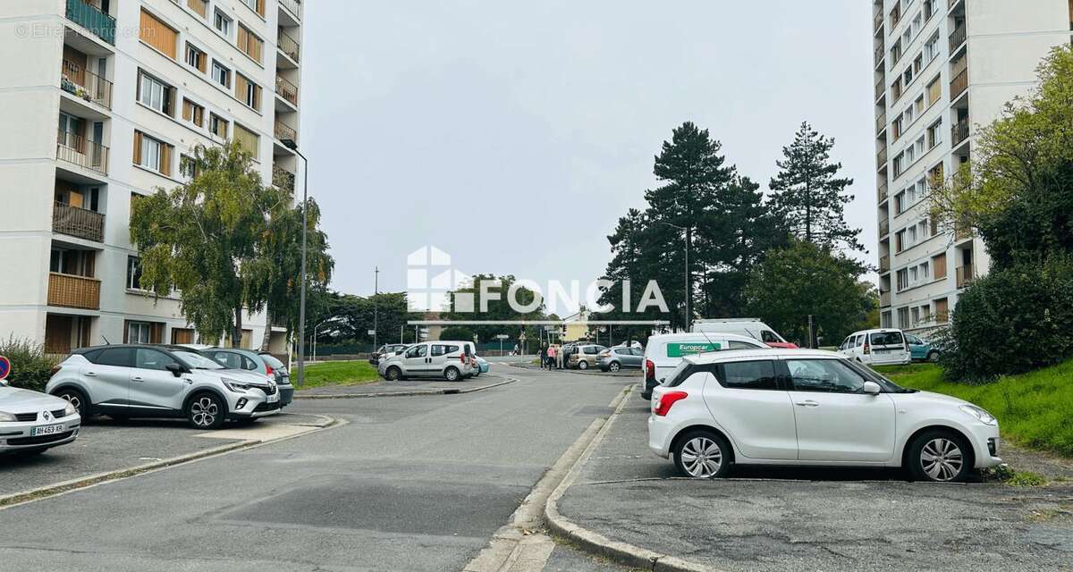 Parking à POITIERS