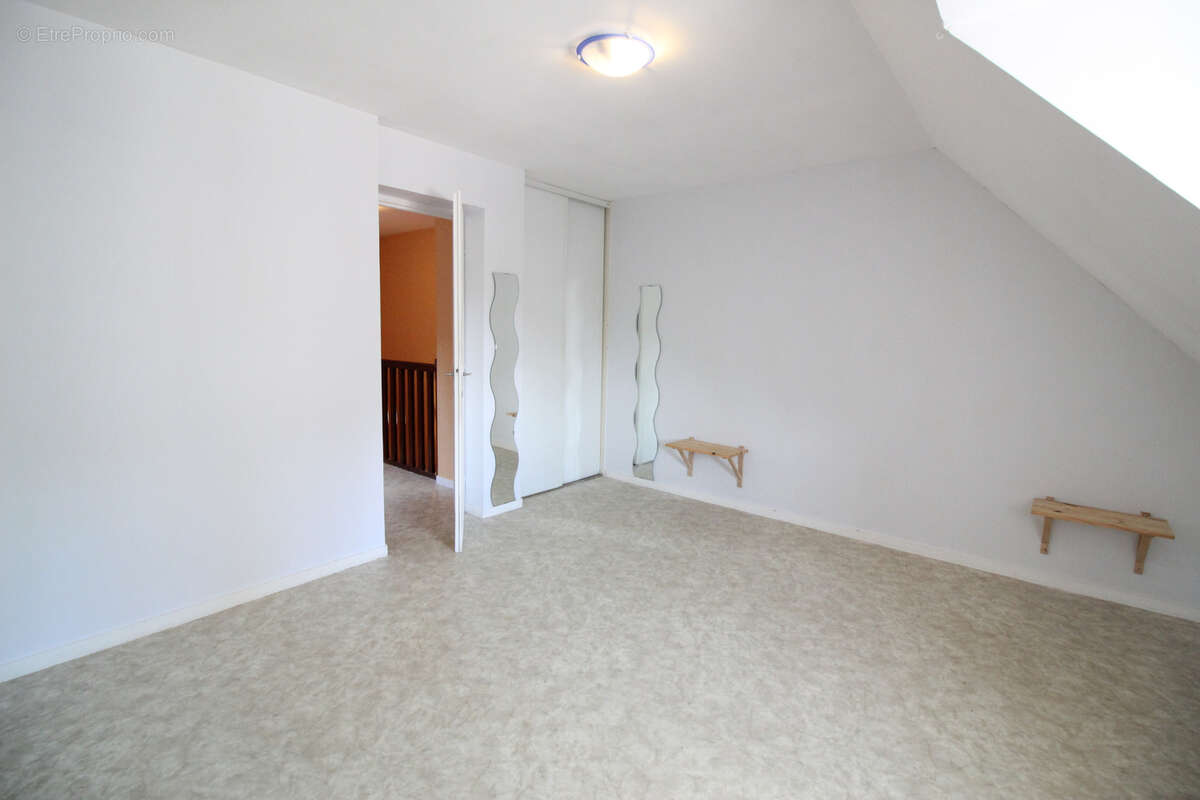 Appartement à AUXONNE