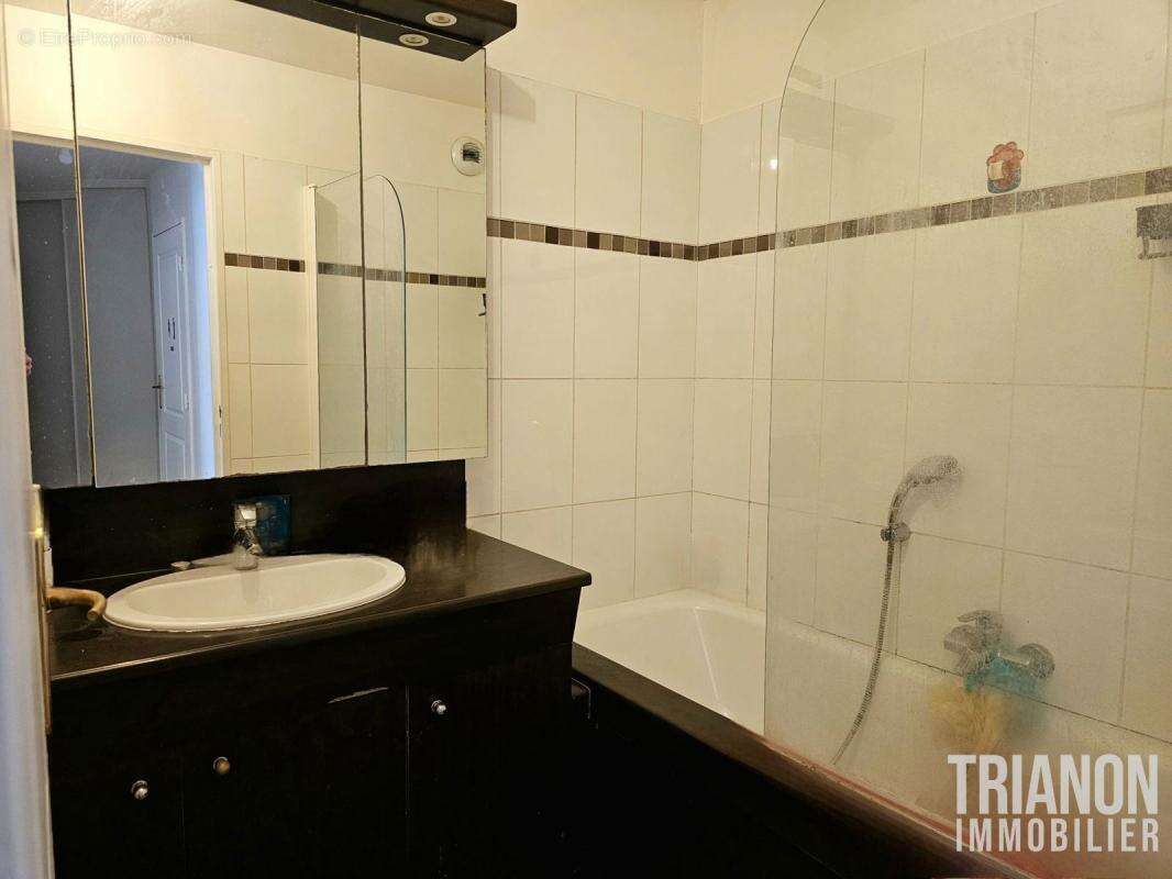 Appartement à SURESNES