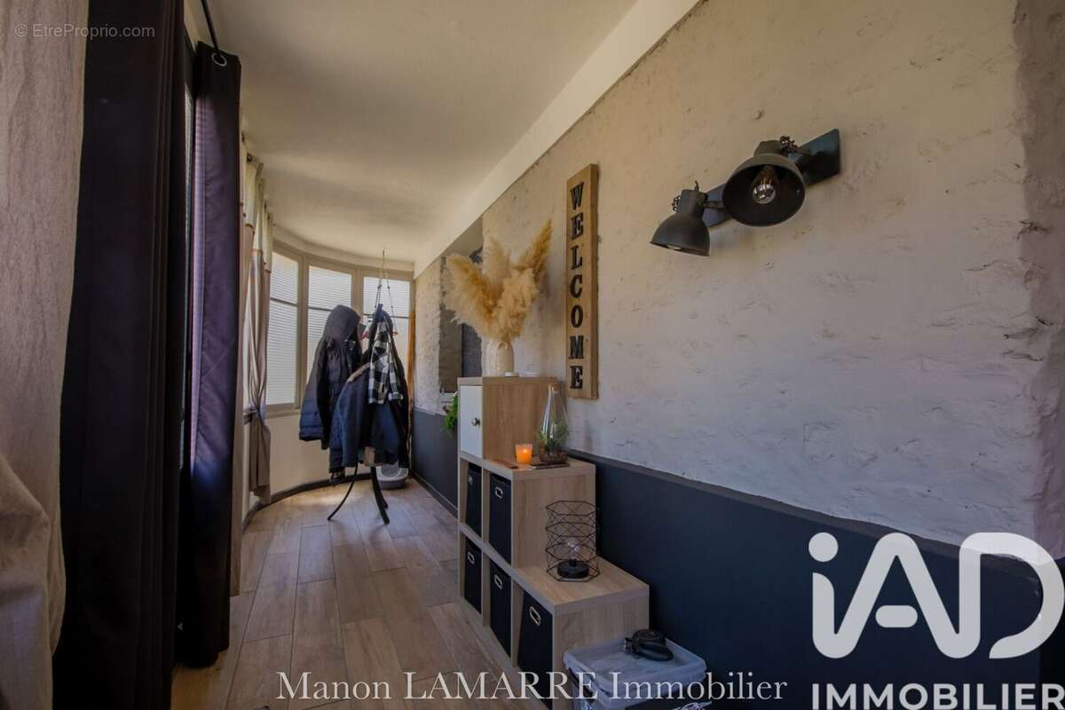 Photo 3 - Maison à VETHEUIL