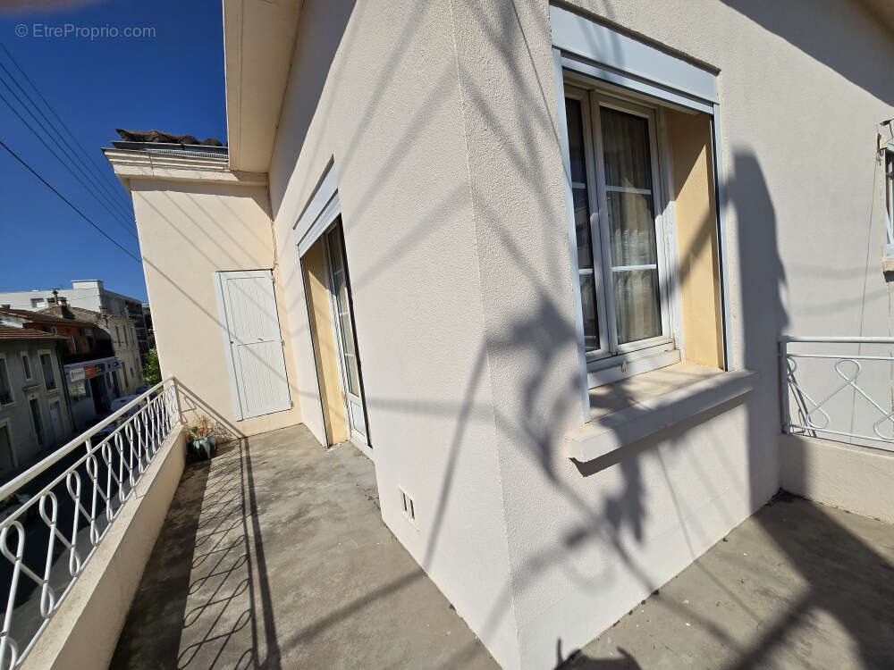 Maison à NIMES