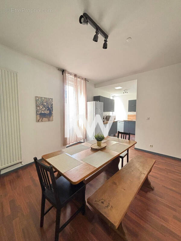 Appartement à SAINT-ETIENNE