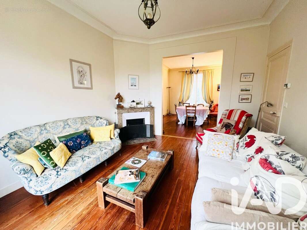 Photo 4 - Maison à COMPIEGNE