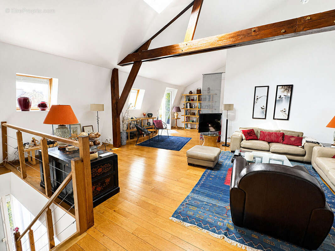Appartement à FONTAINEBLEAU