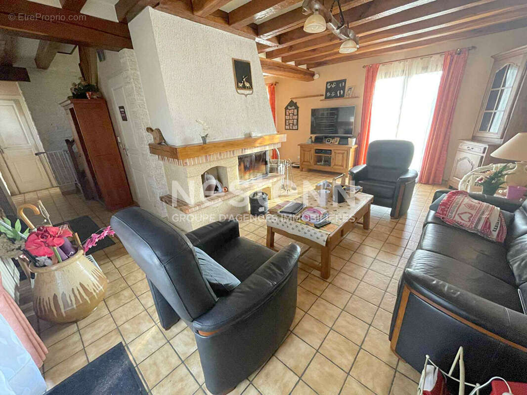 A Vendre - Chaumont En Vexin Maison traditionnelle sur Sous Sol Total / 3 chbres / 1500 m² de terrain - photo 6
