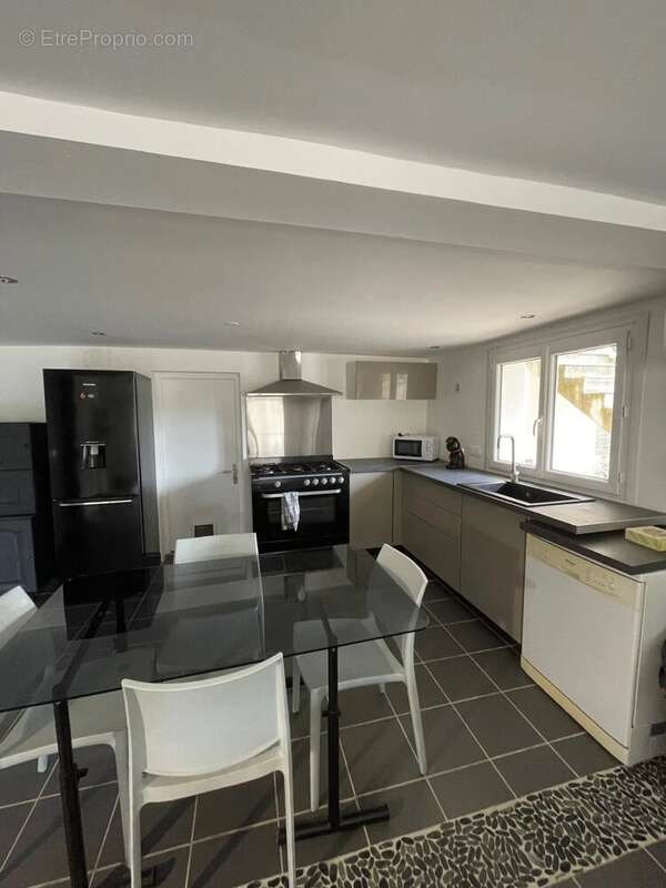 Maison à PLAN-DE-LA-TOUR