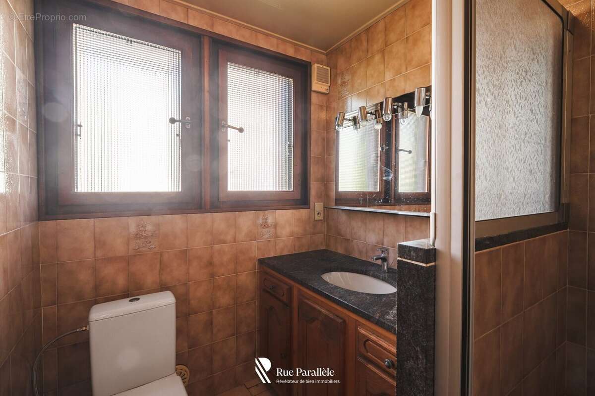 Appartement à CLUSES